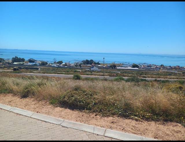 LAND FOR SALE IN ST HELENA VIEWS
